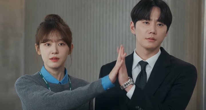 Lee Jun Young lột xác trong Chủ Tịch Trùng Sinh phát sóng trên MyTV
